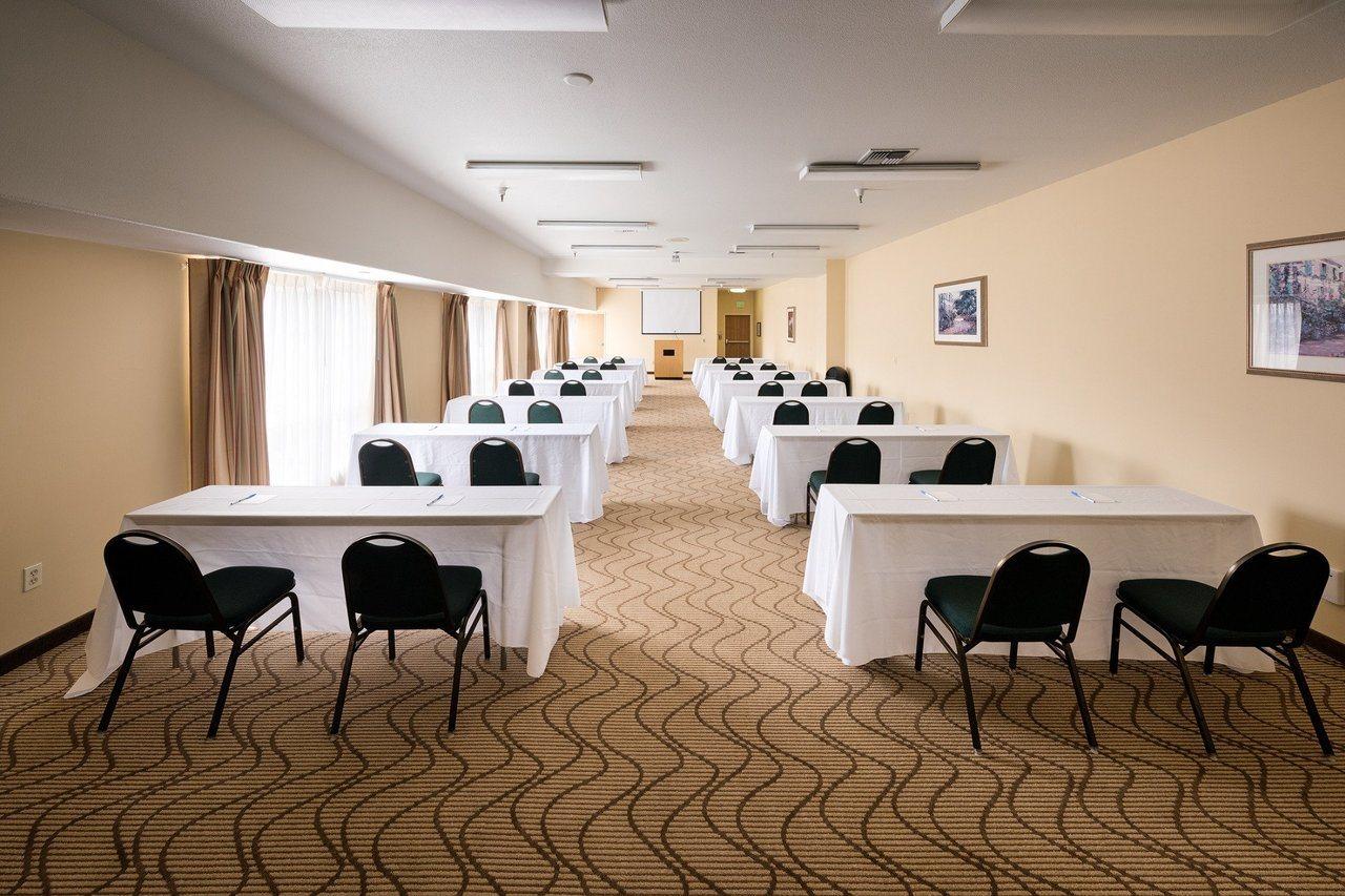 Comfort Inn & Suites Oakland Airport Extérieur photo