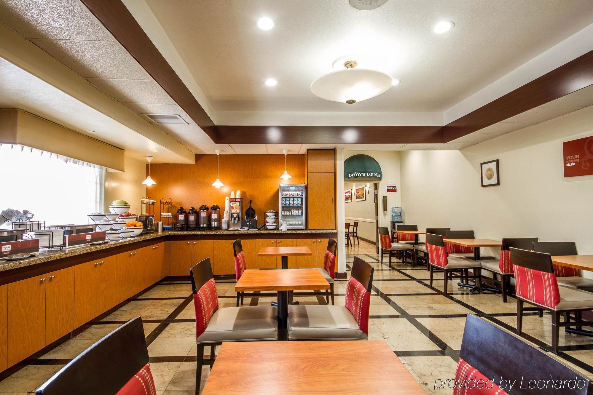 Comfort Inn & Suites Oakland Airport Extérieur photo