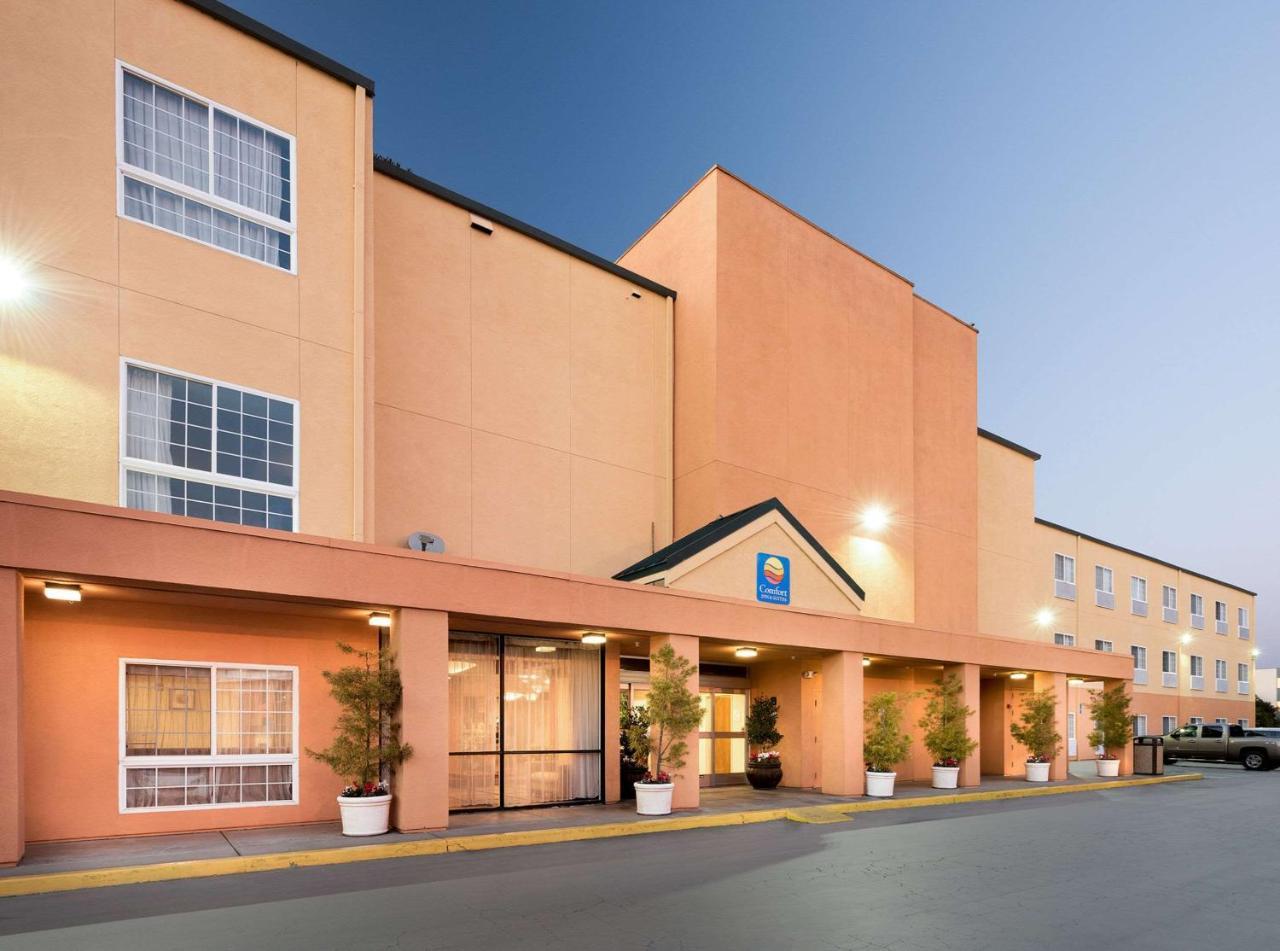 Comfort Inn & Suites Oakland Airport Extérieur photo