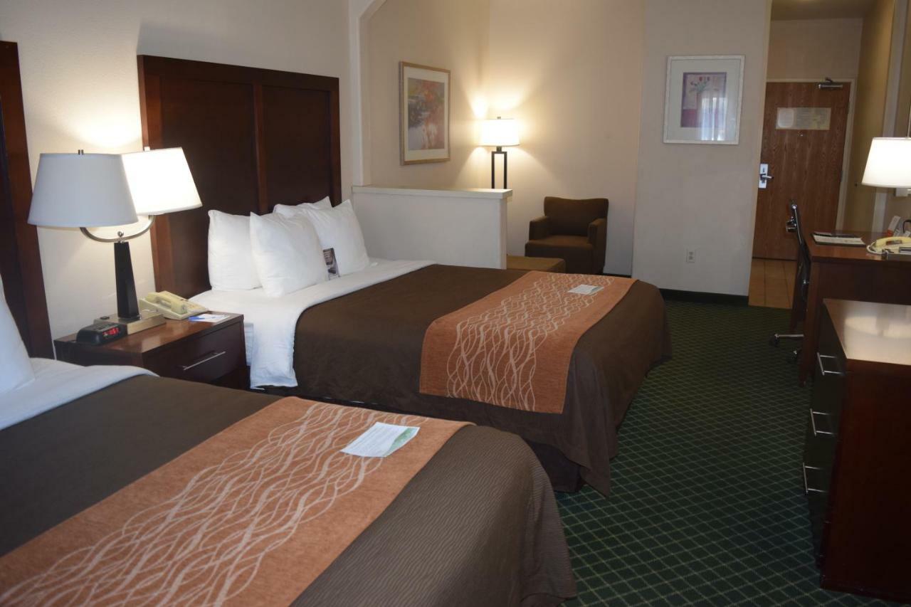 Comfort Inn & Suites Oakland Airport Extérieur photo
